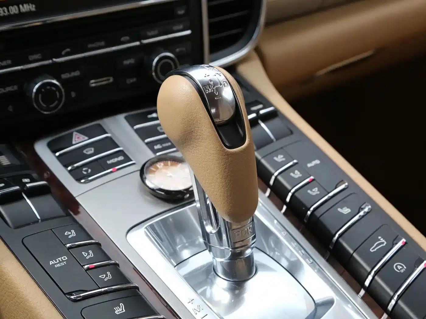 Panamera 2010 Panamera 4 3.6L — миниатюра 9
