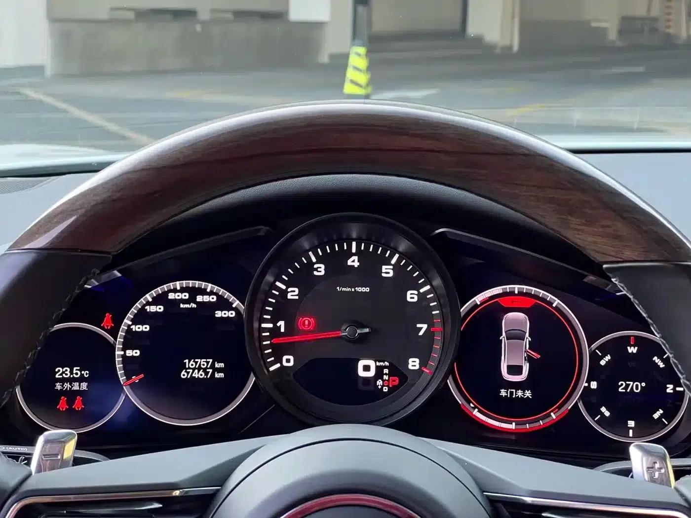 2021 Panamera 4 Executive Long Wheelbase 2.9T — миниатюра 18