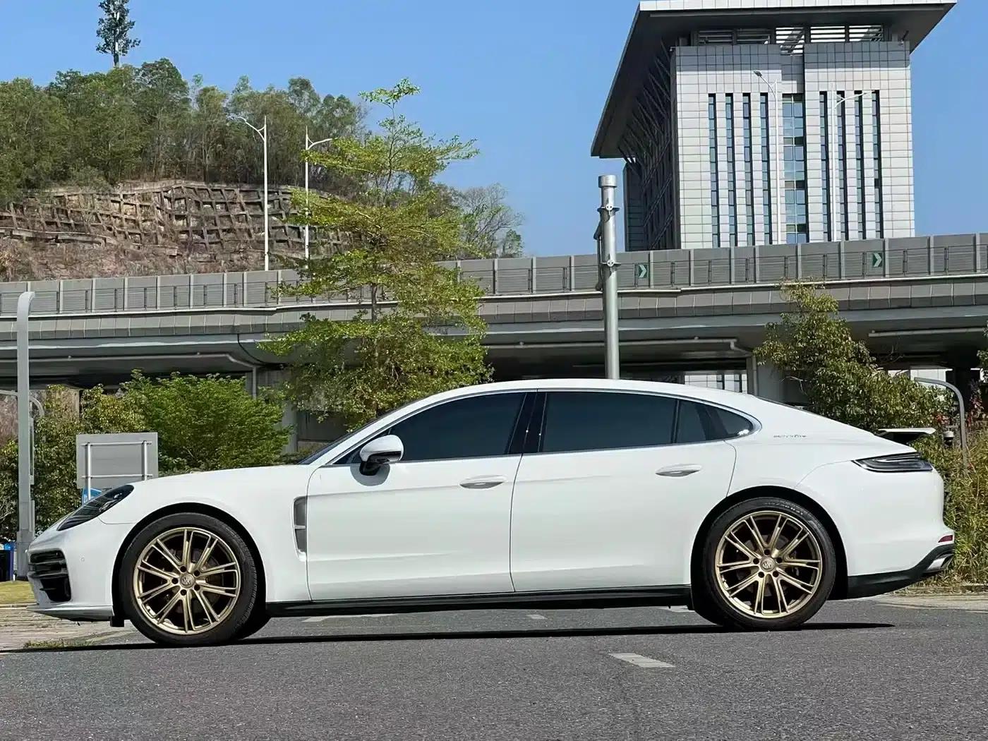 2021 Panamera 4 Executive Long Wheelbase 2.9T — миниатюра 7