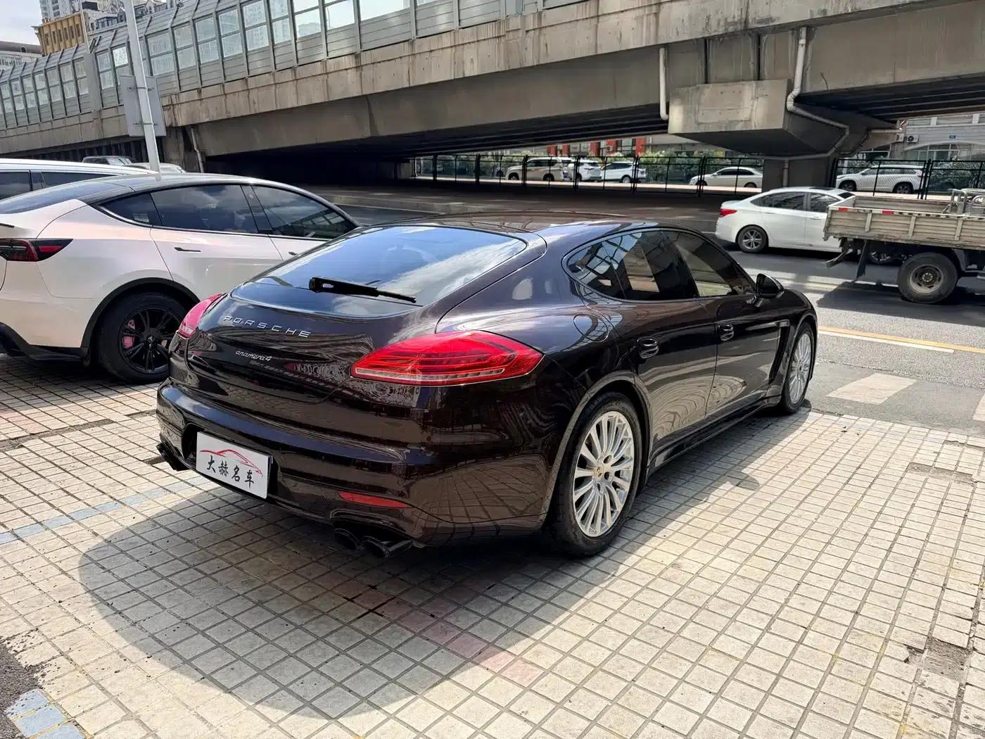 2014 Panamera 4 3.0T — миниатюра 6