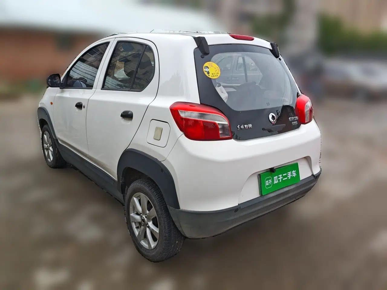 Dongfeng Junfeng ER30  — миниатюра 4