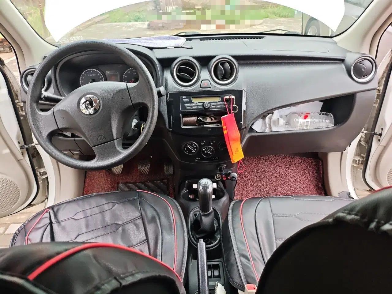 Dongfeng Junfeng ER30  — миниатюра 10