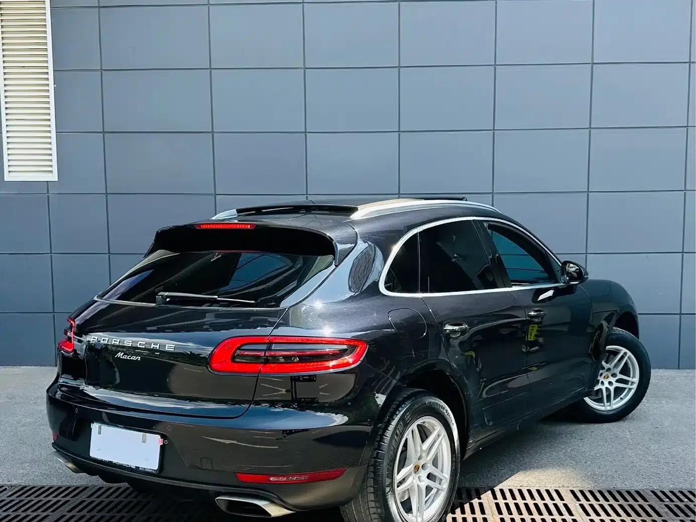 2017 Macan 2.0T — миниатюра 14