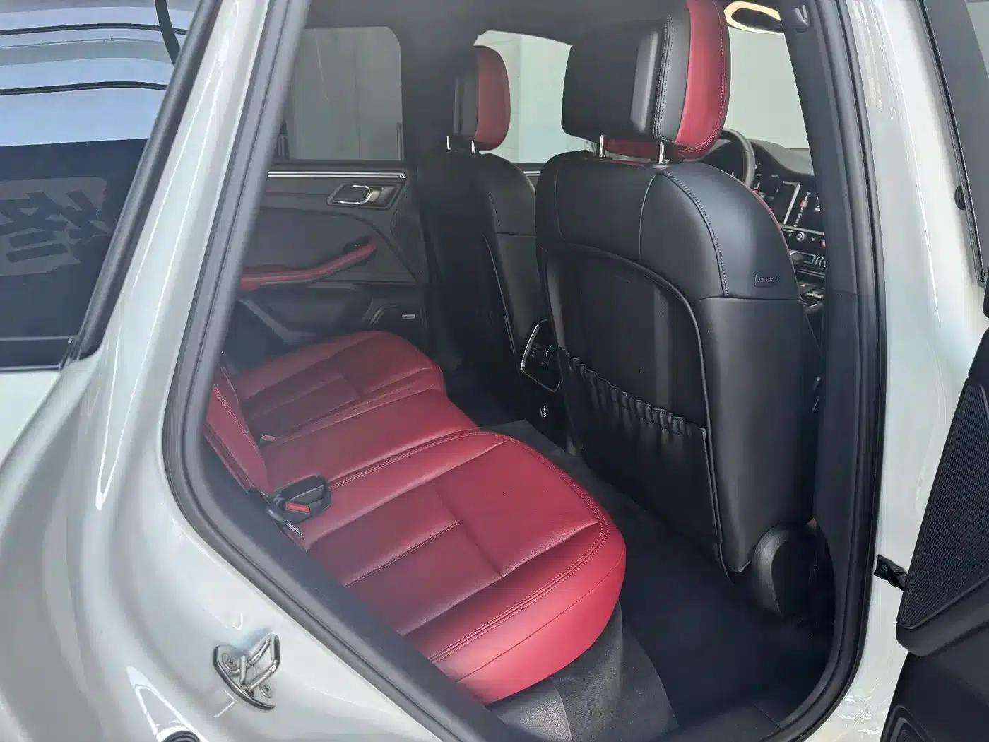 2022 Macan 2.0T — миниатюра 16