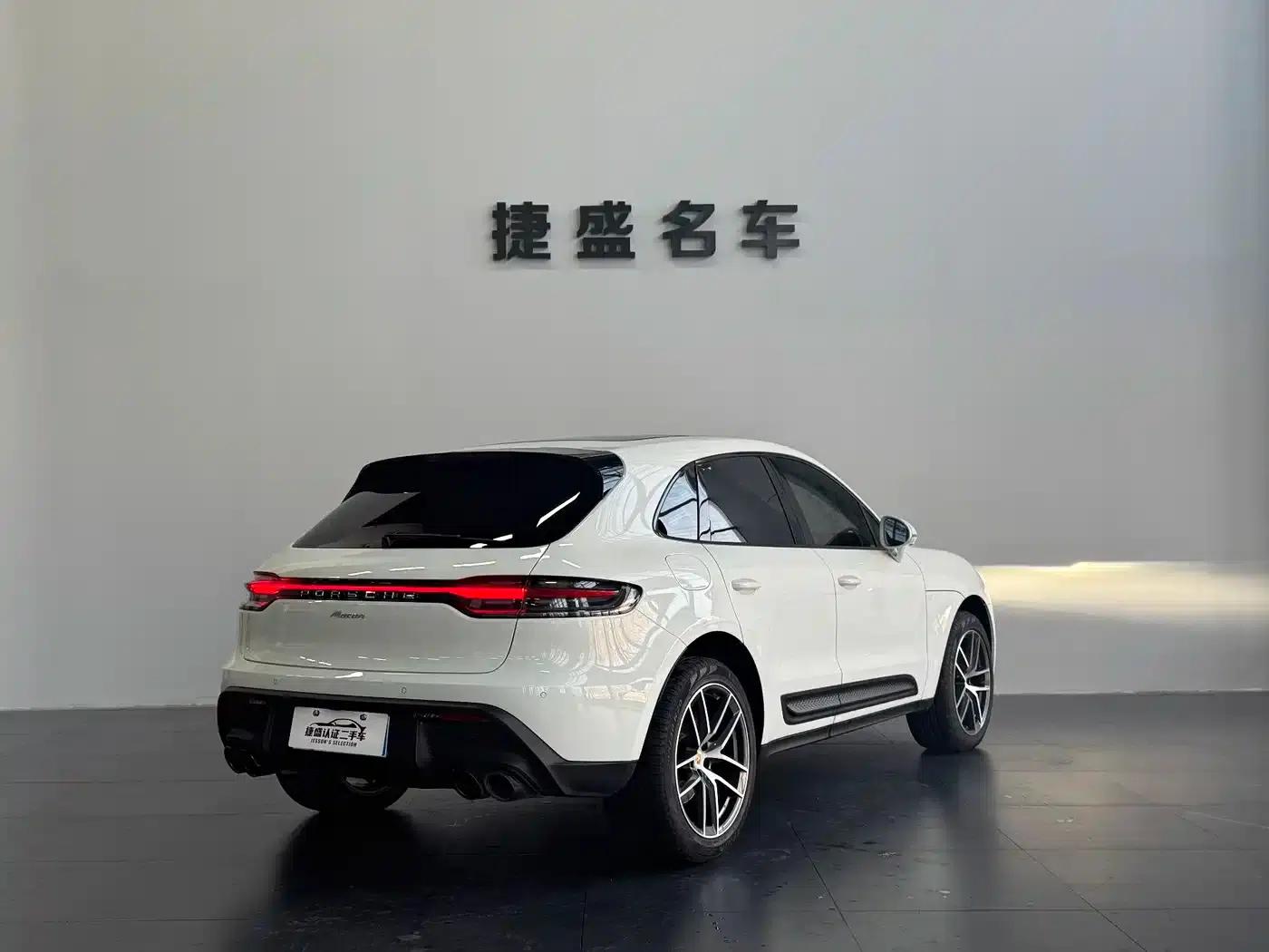 2022 Macan 2.0T — миниатюра 6