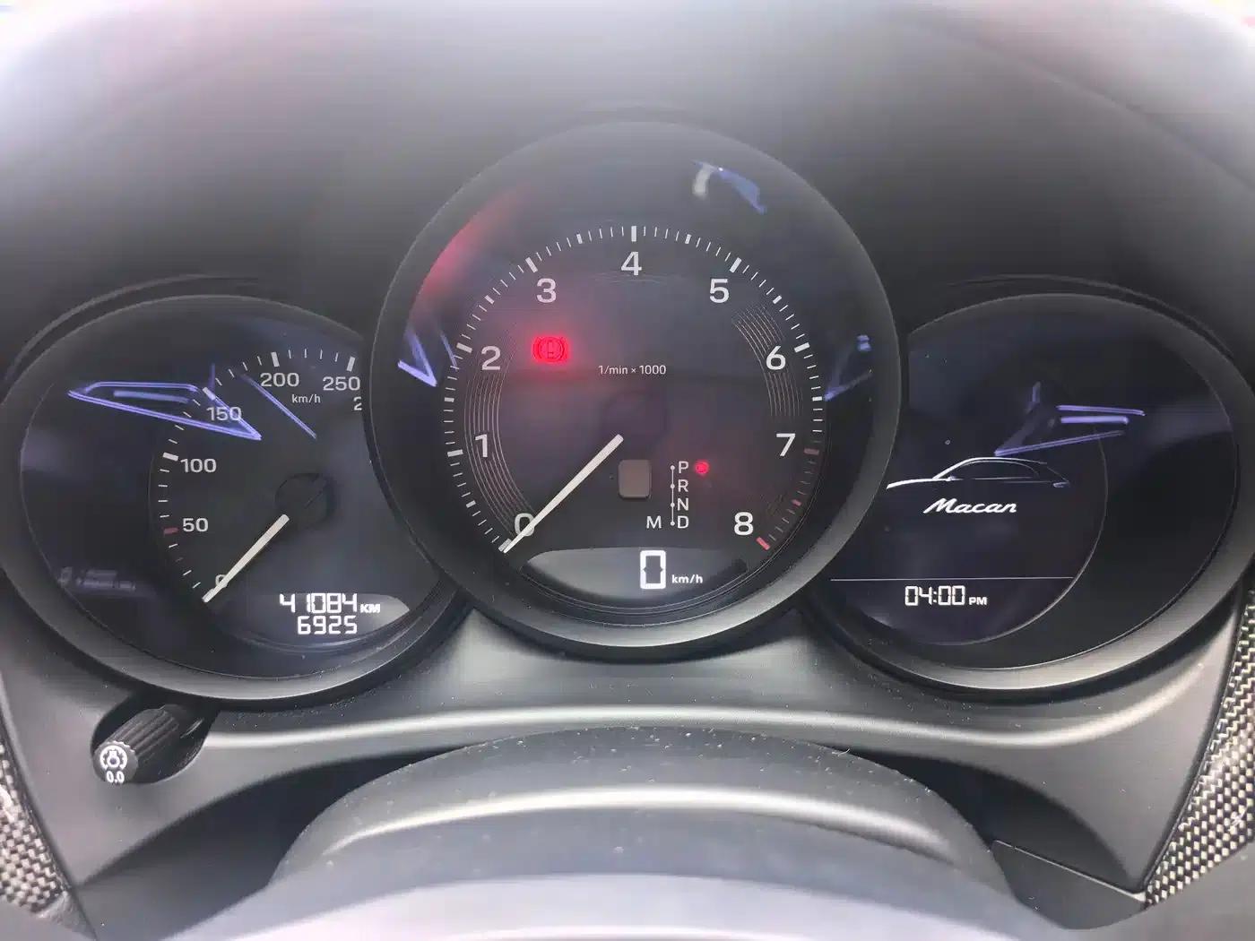 2022 Macan 2.0T — миниатюра 8