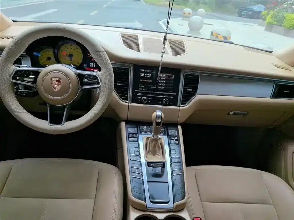 2014 Macan 2.0T — миниатюра 4