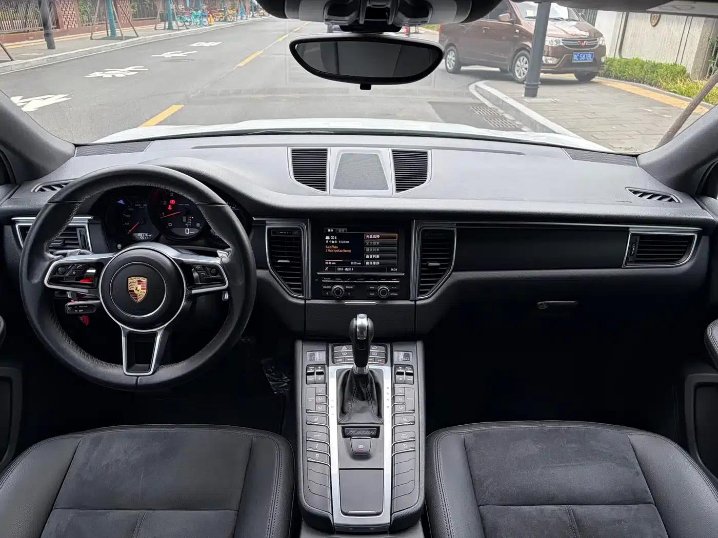 2016 Macan 2.0T — миниатюра 9