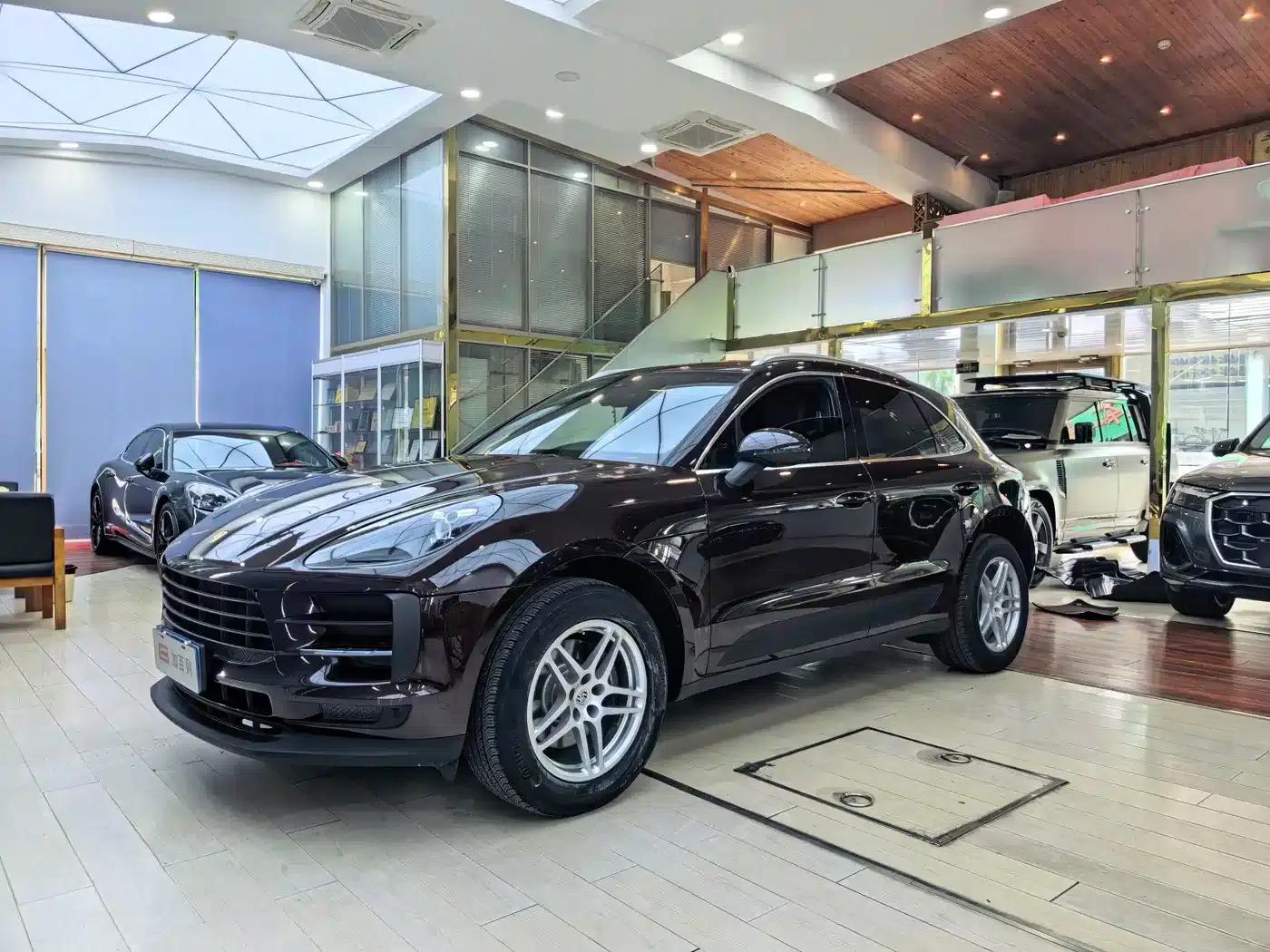 2018 Macan 2.0T — миниатюра 1