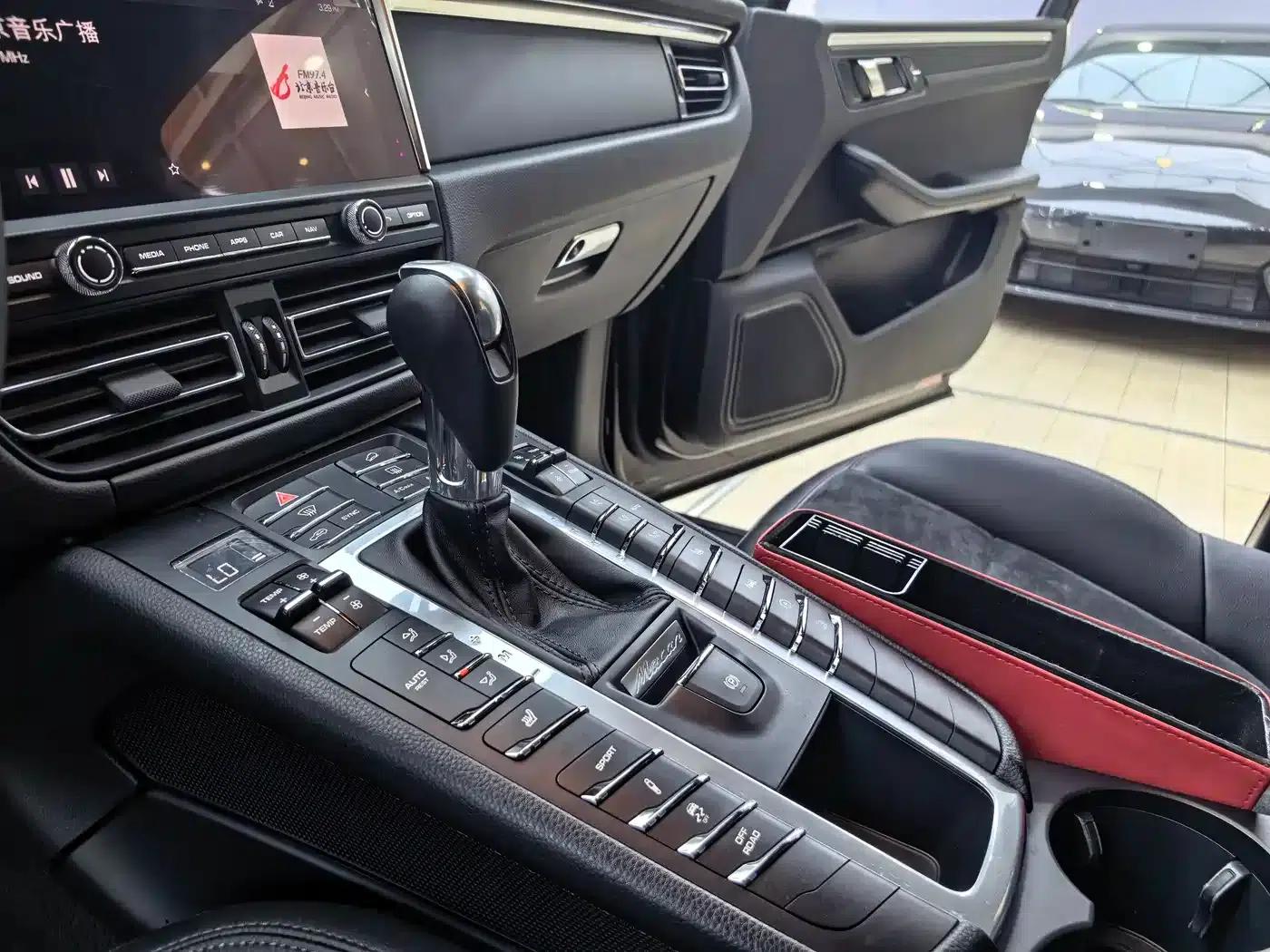 2018 Macan 2.0T — миниатюра 9