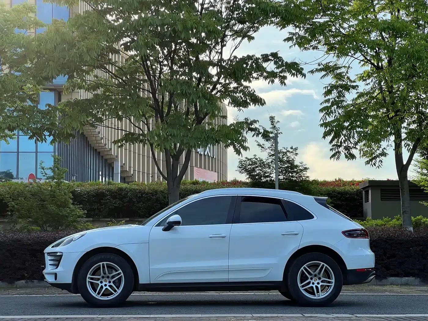 2017 Macan 2.0T — миниатюра 3