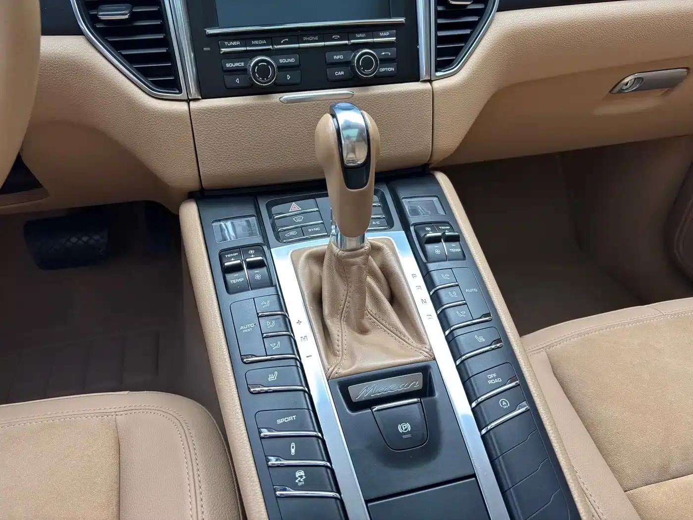 2014 Macan 2.0T — миниатюра 11