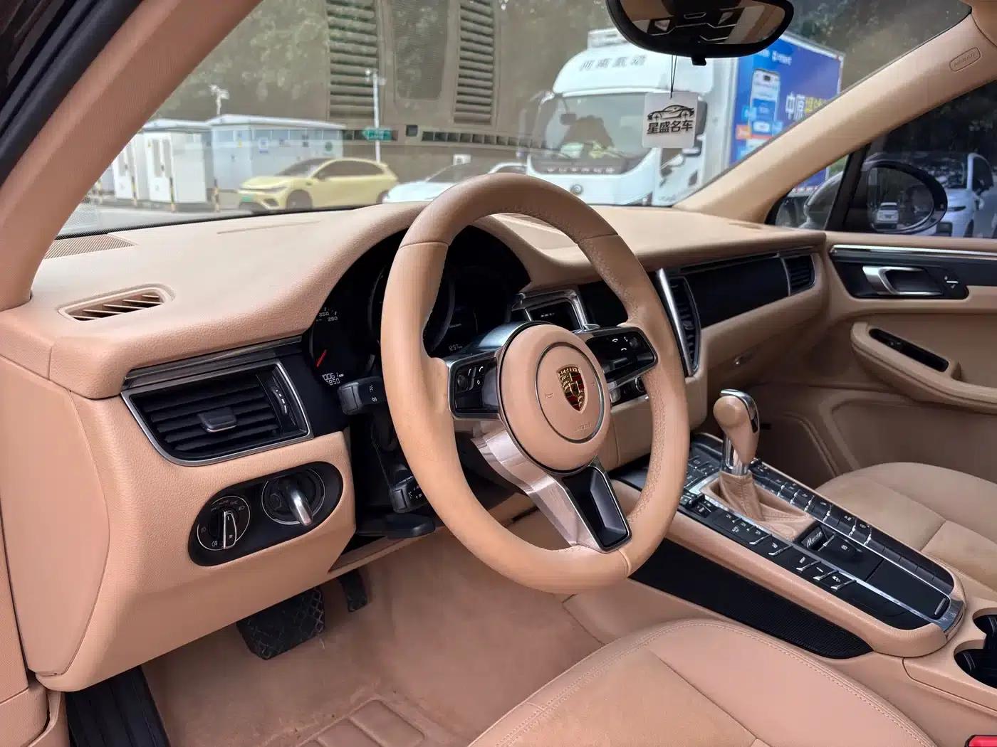 2014 Macan 2.0T — миниатюра 12