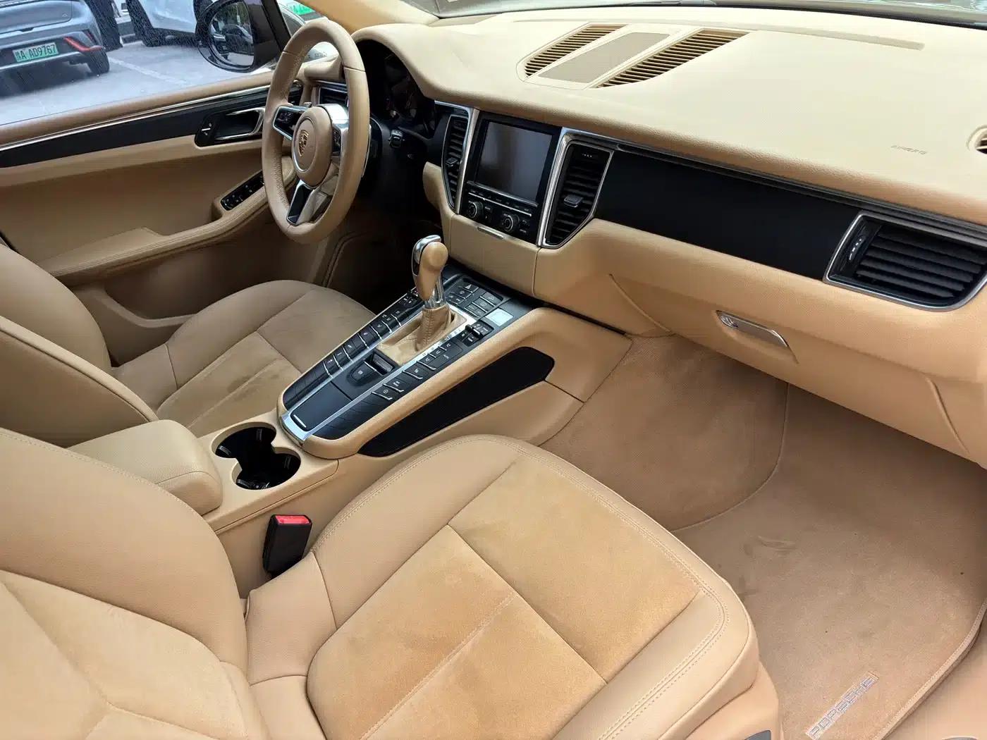 2014 Macan 2.0T — миниатюра 16