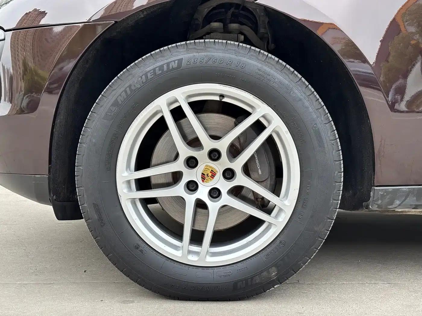 2014 Macan 2.0T — миниатюра 19