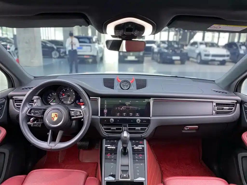 2023 Macan 2.0T — миниатюра 9