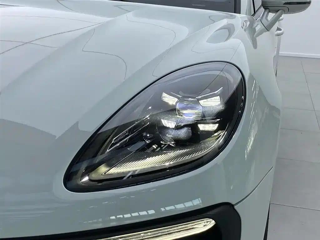 2023 Macan 2.0T — миниатюра 10