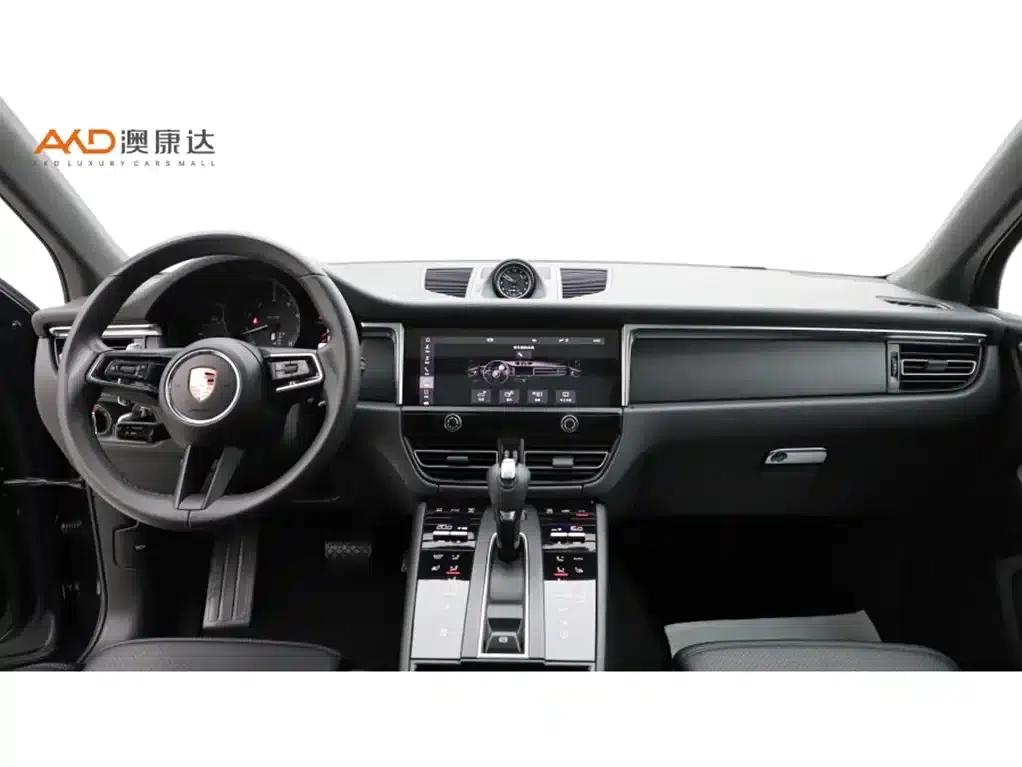2023 Macan 2.0T — миниатюра 5