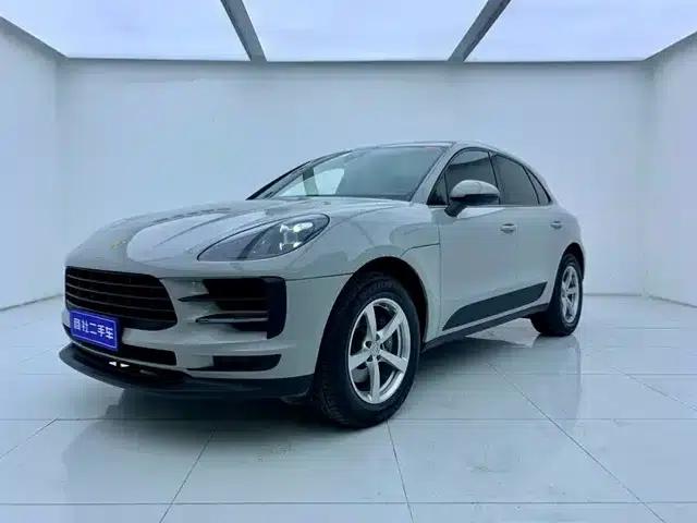 2020 Macan 2.0T