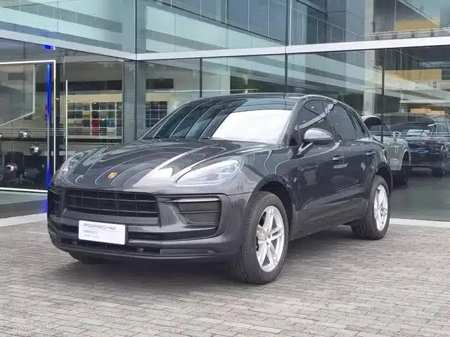 2024 Macan 2.0T