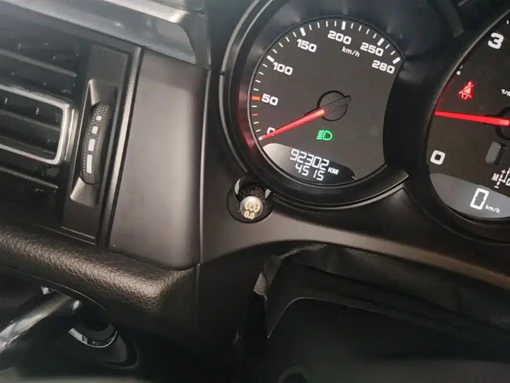 2018 Macan 2.0T — миниатюра 19