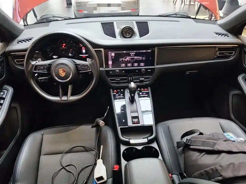 2022 Macan 2.0T — миниатюра 16