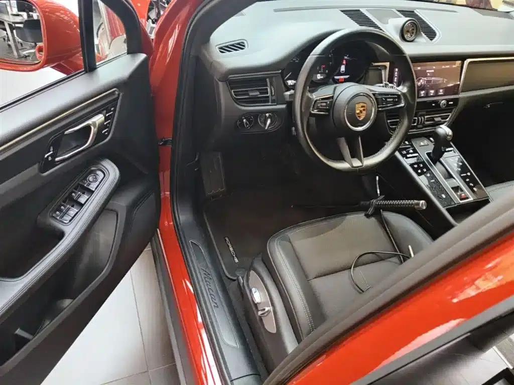 2022 Macan 2.0T — миниатюра 23