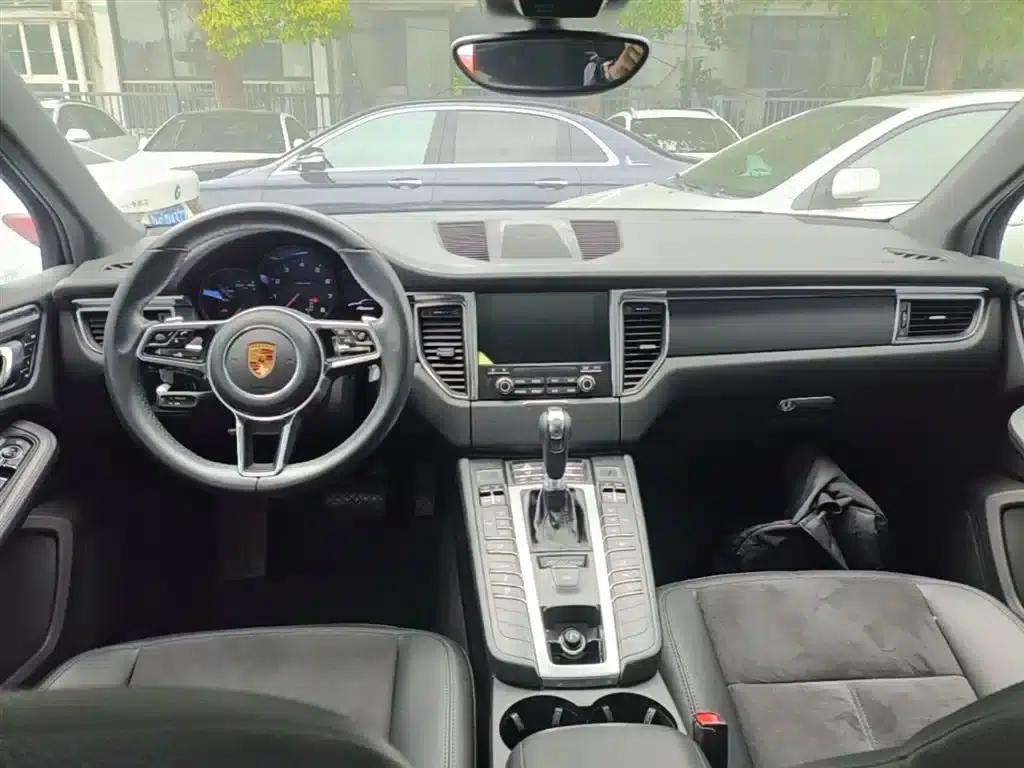2017 Macan 2.0T — миниатюра 10