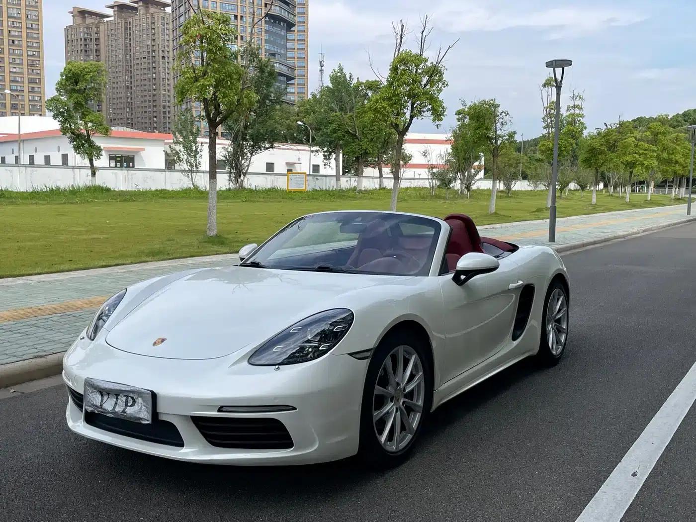 2018 Porsche 718 Boxster 2.0T — миниатюра 1