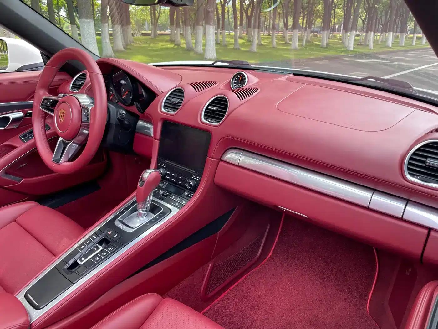 2018 Porsche 718 Boxster 2.0T — миниатюра 11