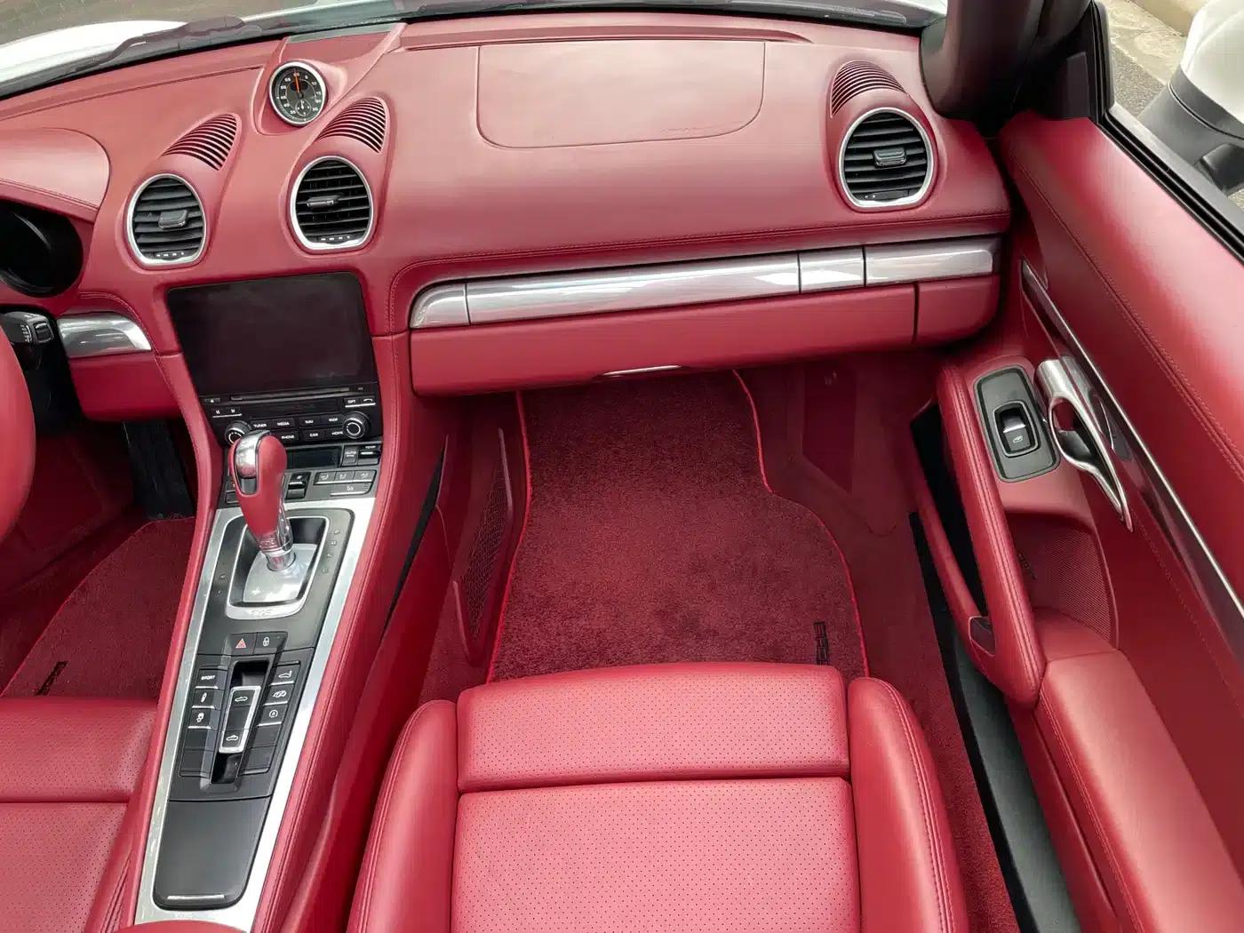 2018 Porsche 718 Boxster 2.0T — миниатюра 20