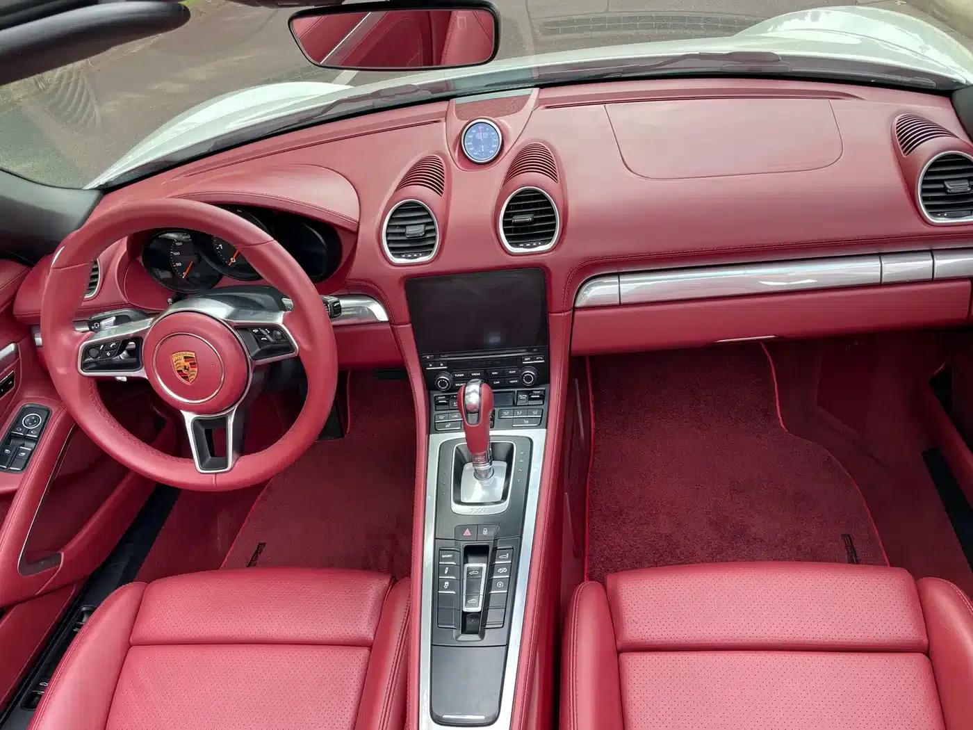 2018 Porsche 718 Boxster 2.0T — миниатюра 22