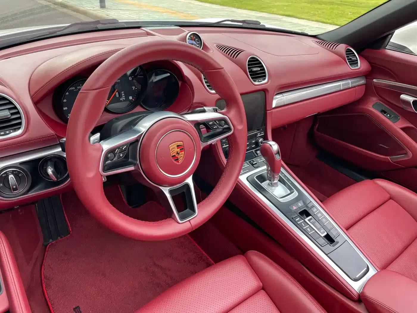 2018 Porsche 718 Boxster 2.0T — миниатюра 23