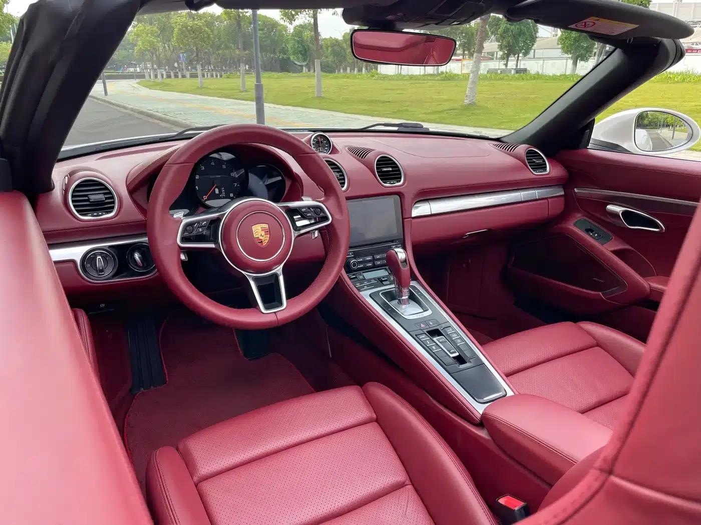 2018 Porsche 718 Boxster 2.0T — миниатюра 27