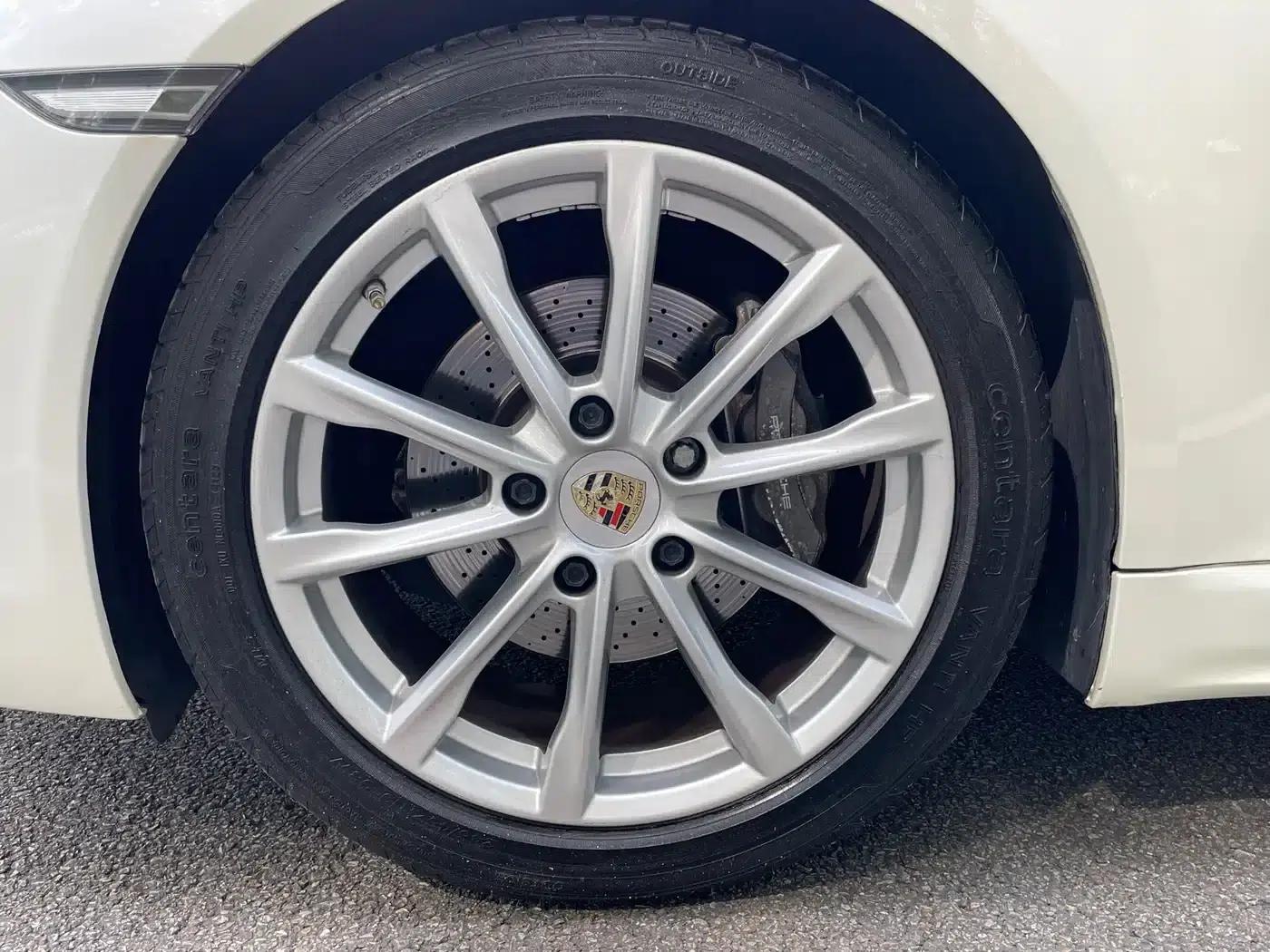 2018 Porsche 718 Boxster 2.0T — миниатюра 33