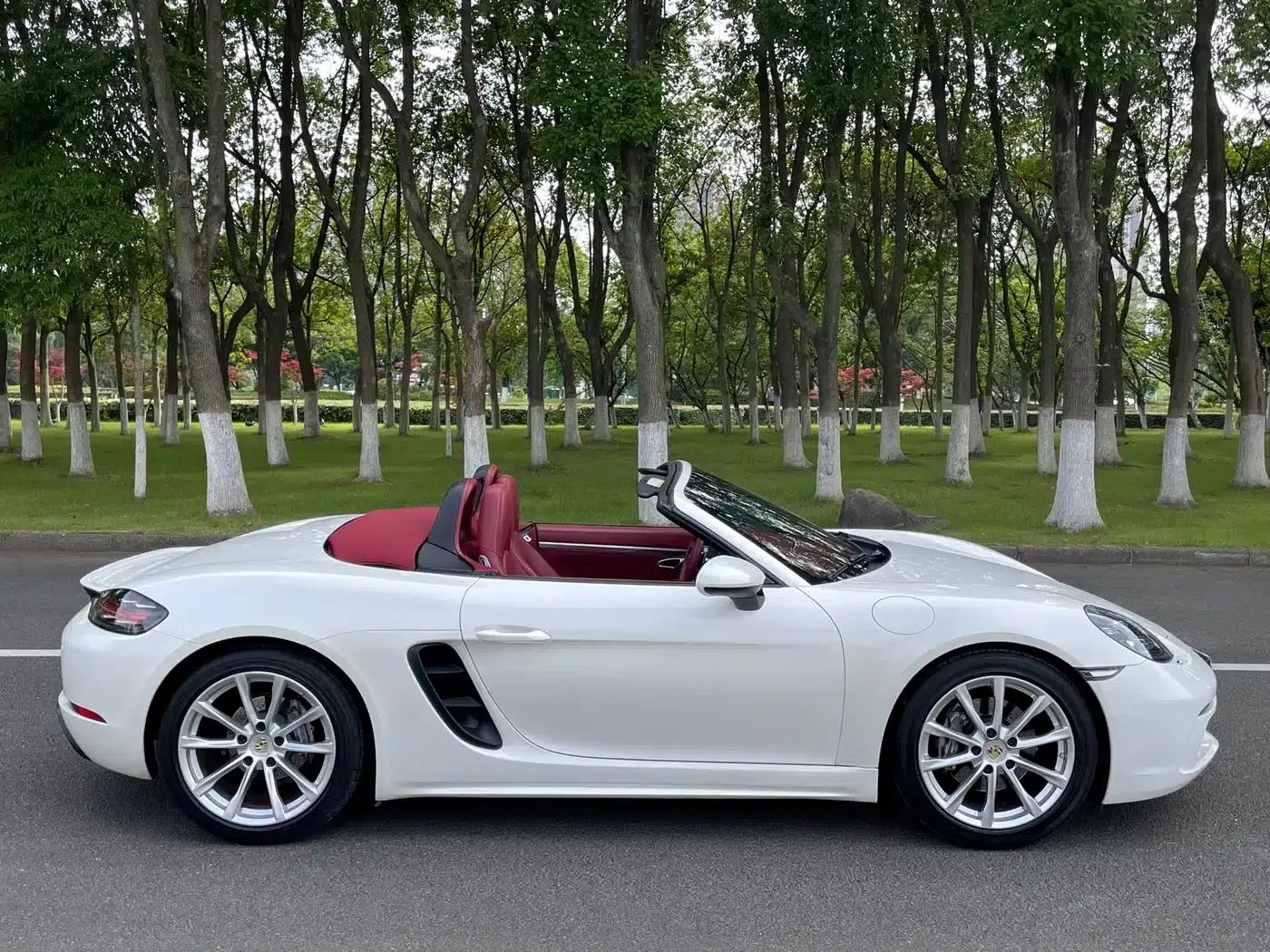 2018 Porsche 718 Boxster 2.0T — миниатюра 5