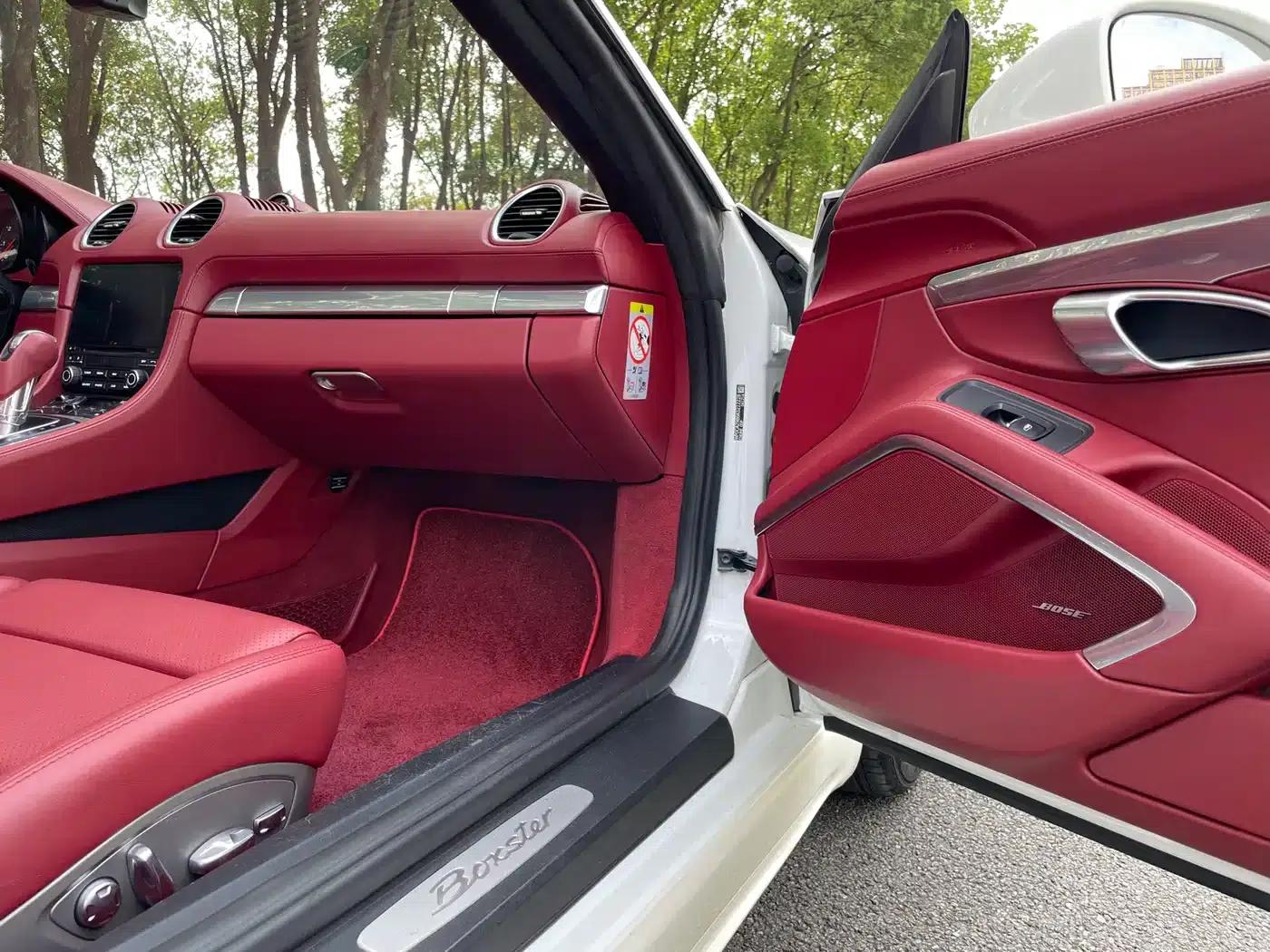 2018 Porsche 718 Boxster 2.0T — миниатюра 10