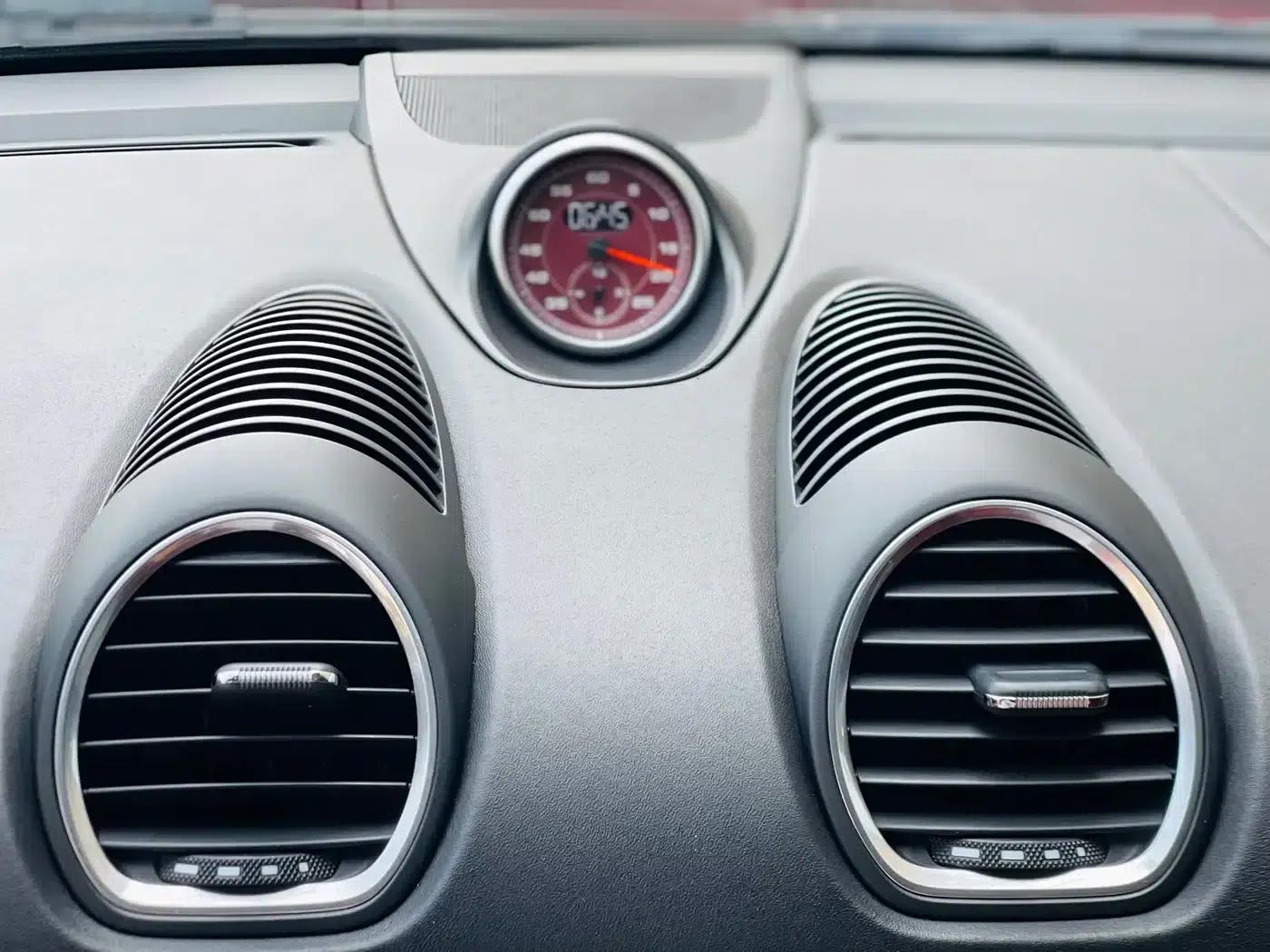 Porsche 718 2019 Cayman T 2.0T — миниатюра 12