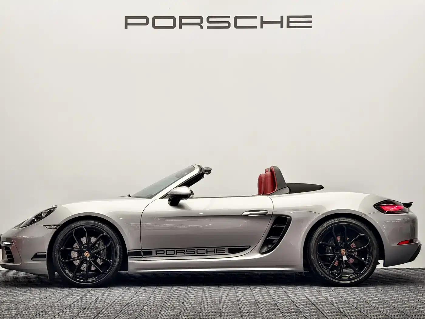 2025 Porsche 718 Boxster Style Edition 2.0T — миниатюра 5