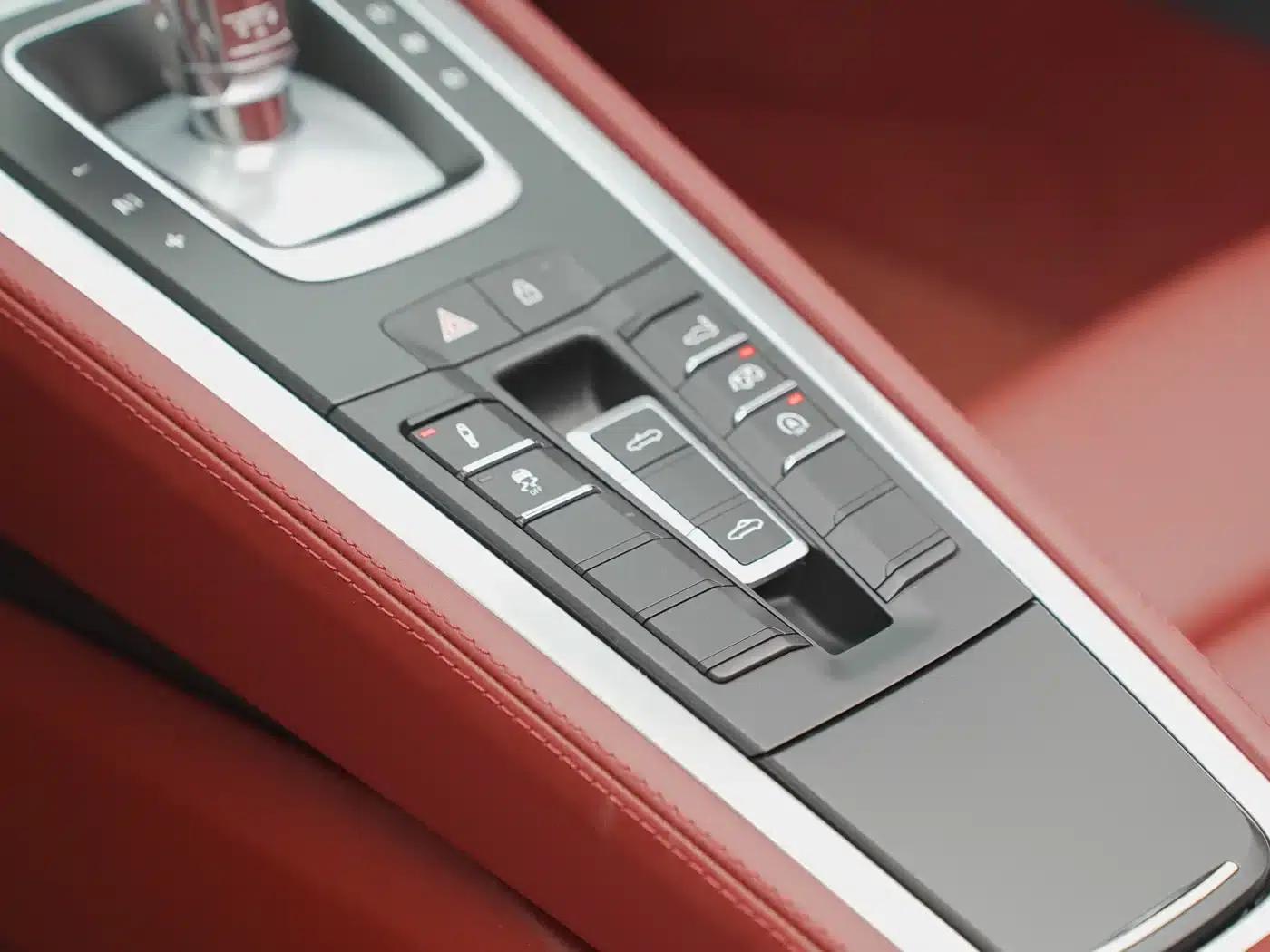 2025 Porsche 718 Boxster Style Edition 2.0T — миниатюра 12