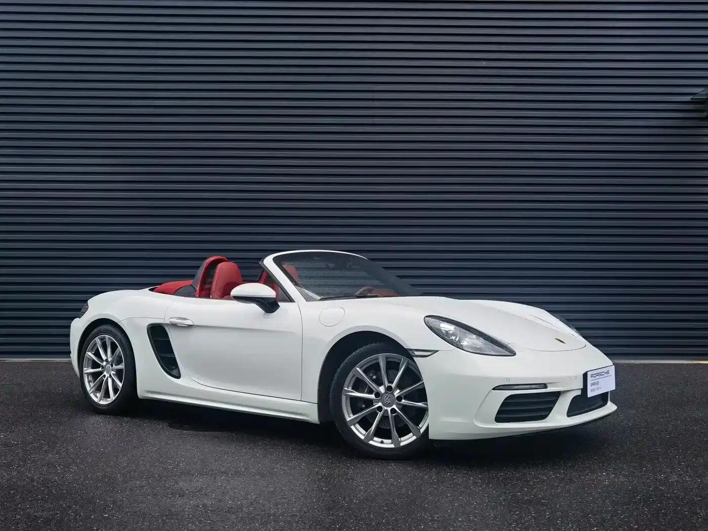 2022 Porsche 718 Boxster 2.0T — миниатюра 1