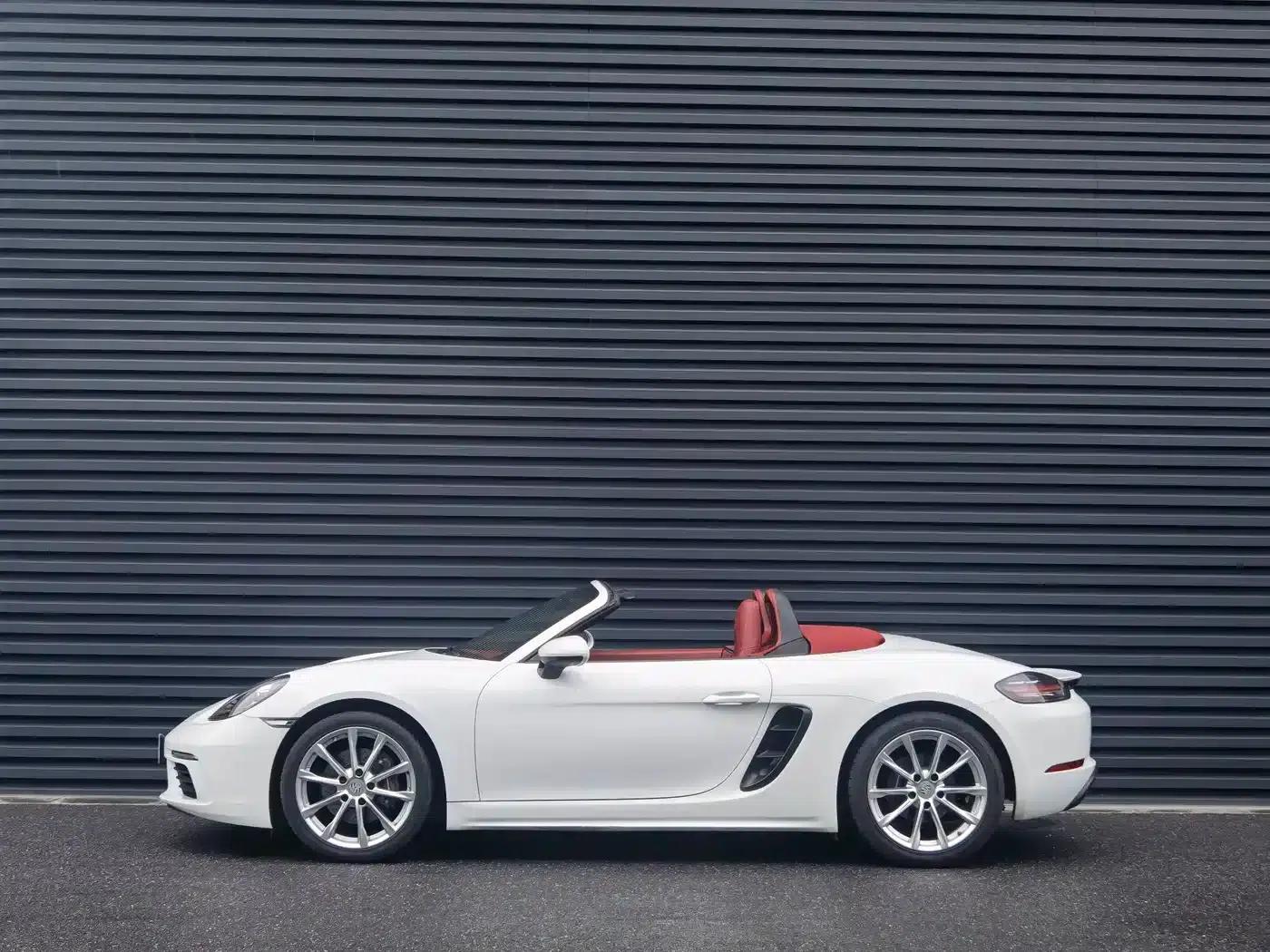 2022 Porsche 718 Boxster 2.0T — миниатюра 2
