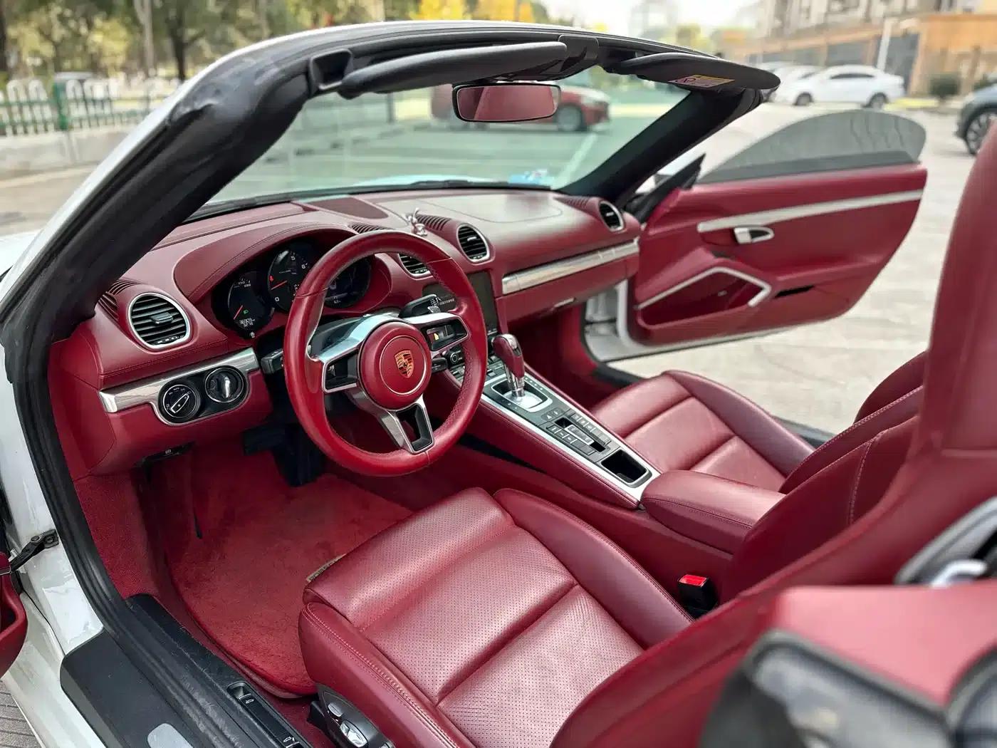 2018 Porsche 718 Boxster 2.0T — миниатюра 4
