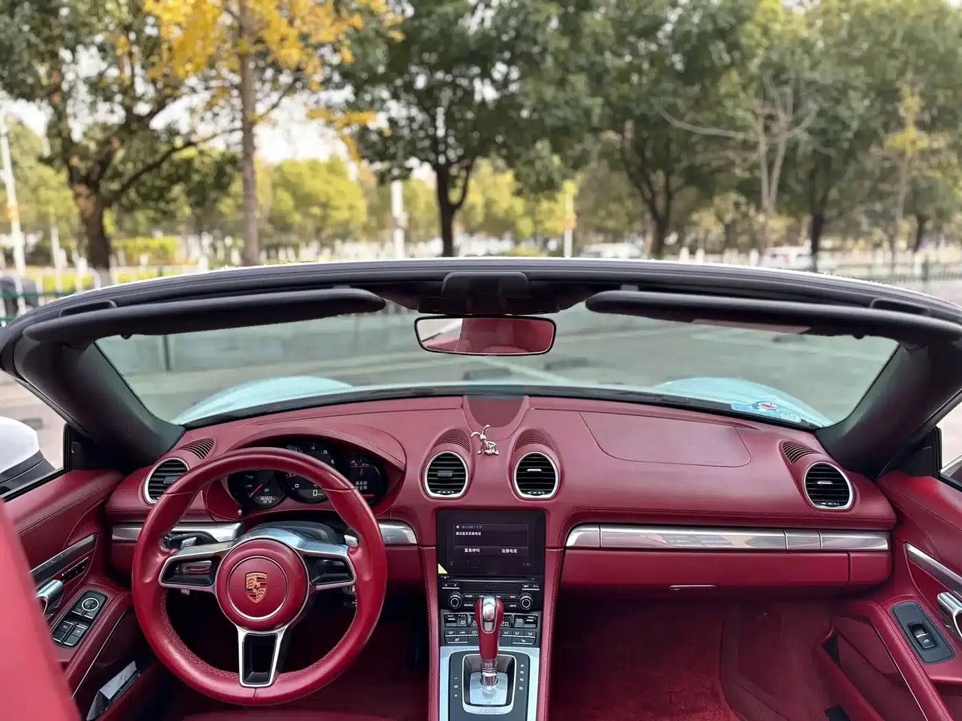 2018 Porsche 718 Boxster 2.0T — миниатюра 5