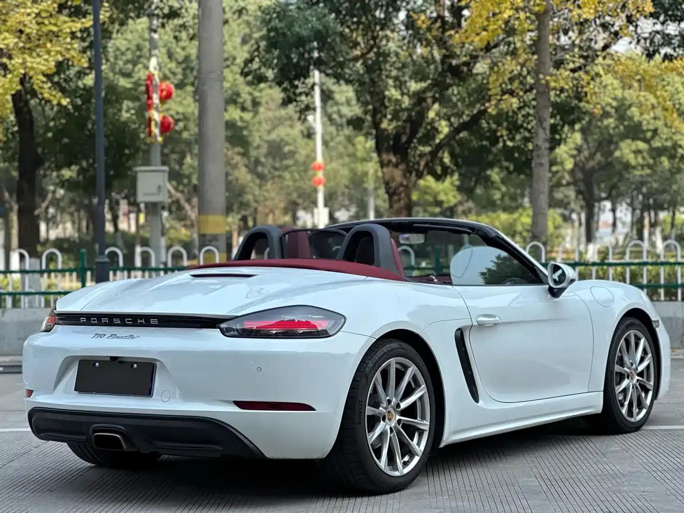 2018 Porsche 718 Boxster 2.0T — миниатюра 8