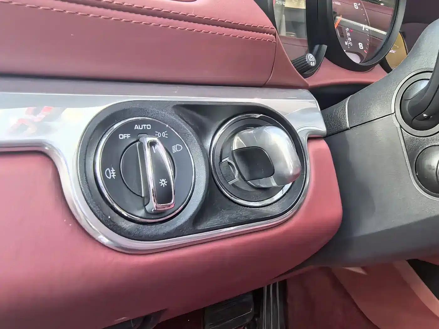 2023 Porsche 718 Boxster Style Edition 2.0T — миниатюра 10