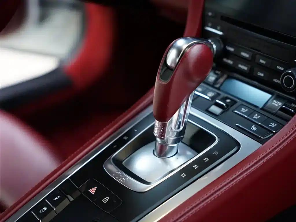Porsche 718 Cayman 2020 2.0T — миниатюра 40