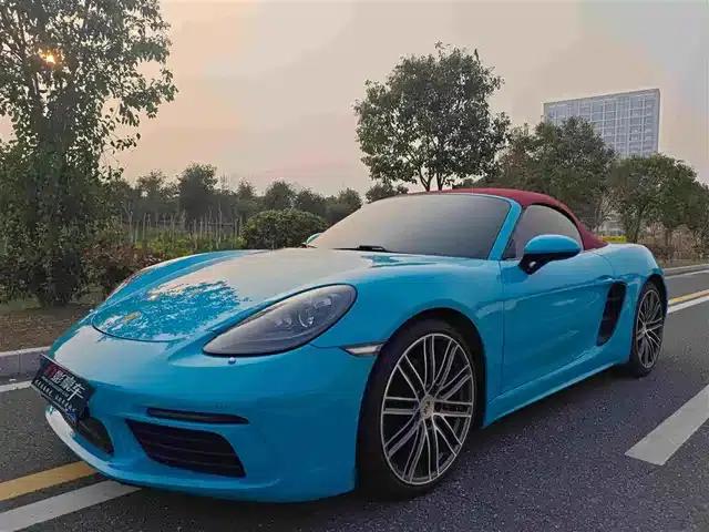 2018 Porsche 718 Boxster 2.0T