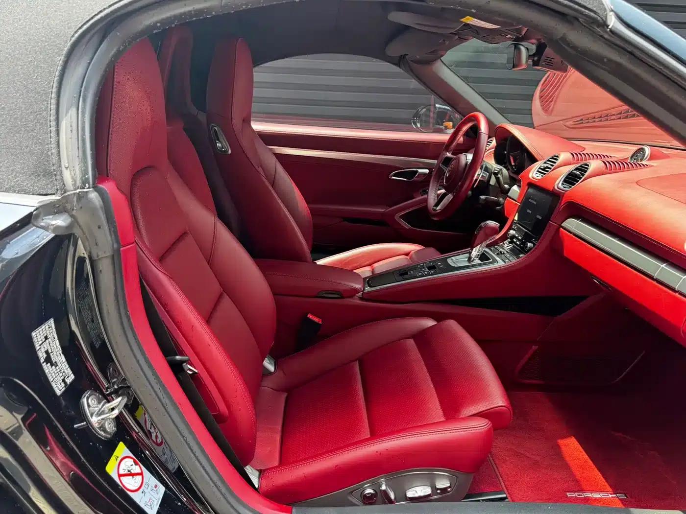 2022 Porsche 718 Boxster 2.0T — миниатюра 7