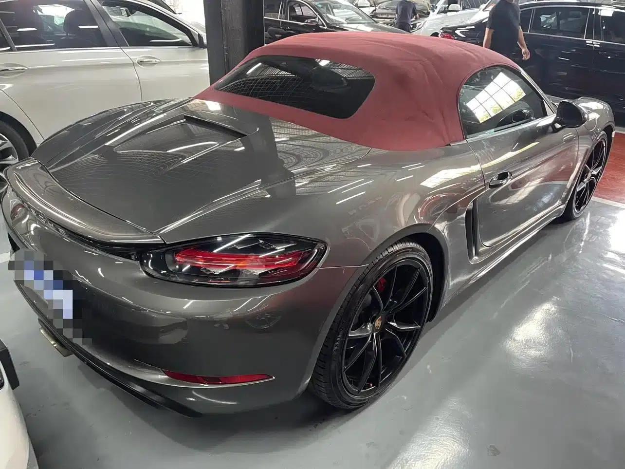 2018 Porsche 718 Boxster 2.0T — миниатюра 9
